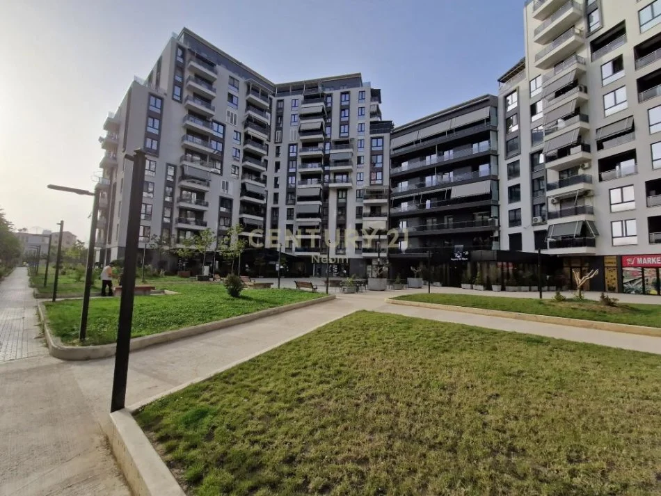 Tirane, jepet me qera apartament 1+1 Kati 3, 77 m² 129.500 € (Fusha e Aviacionit)