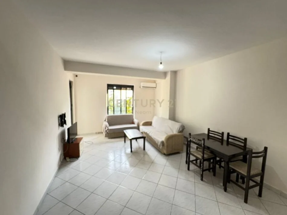 Tirane, shitet 1+1 Kati 1, 70 m² 85.000 € 