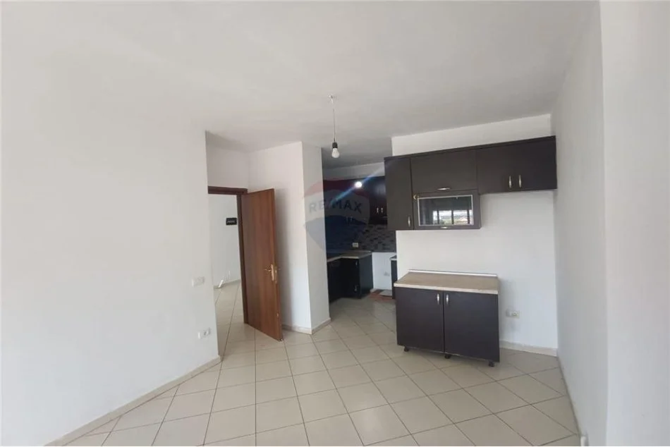 Tirane, shitet apartament 2+1 Kati 4, 95 m² 140.000 € (Don Bosko)