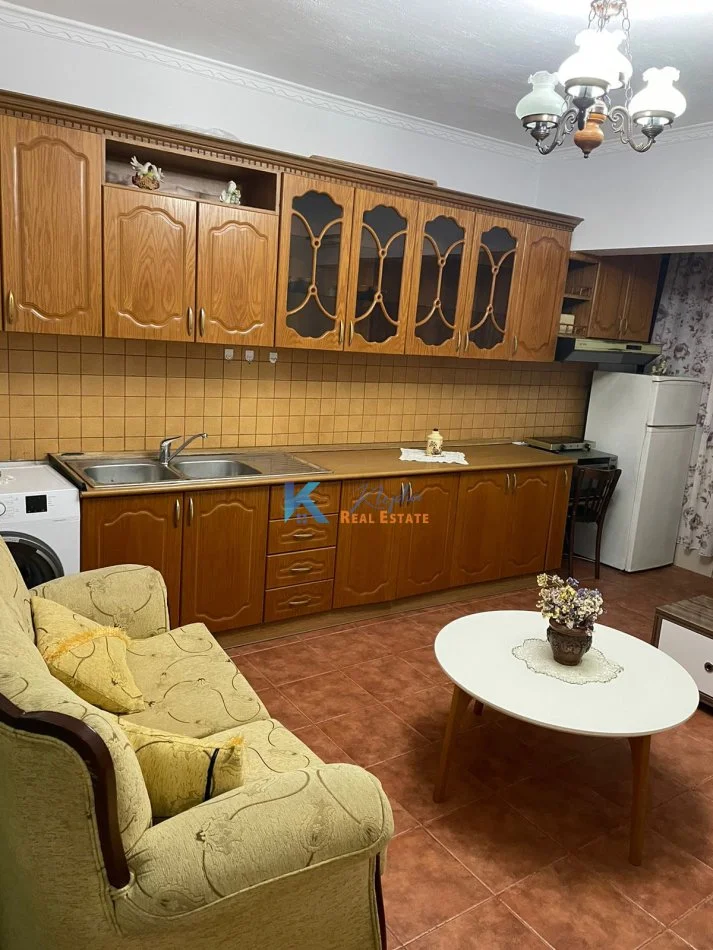 Tirane, jepet me qera apartament 2+1 Kati 7, 70 m² (Don Bosko, afer shkolles Qazim Turdiu)