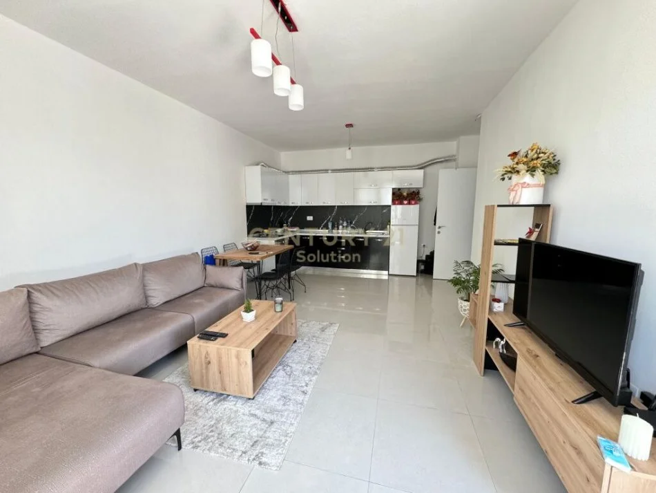 Tirane, jepet me qera apartament 1+1 Kati 2, 78 m² 500 € 