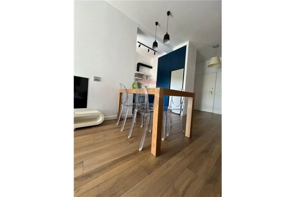 Tirane, jepet me qera apartament 2+1 Kati 2, 100 m² 1.000 € (Hamdi Sina)