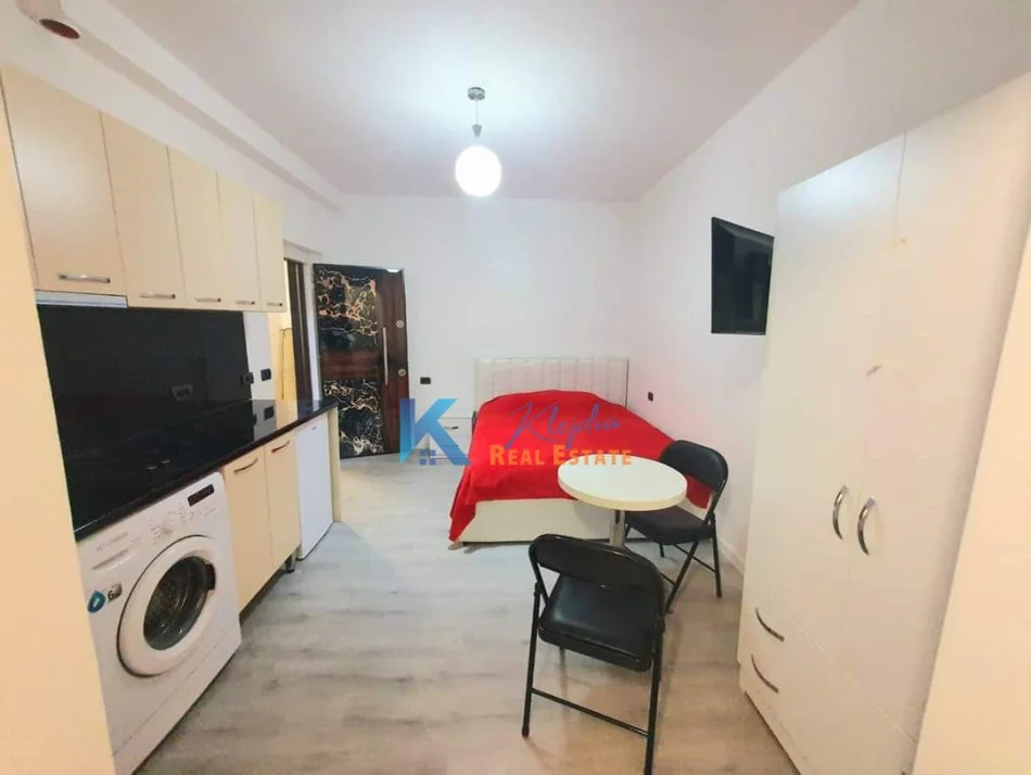 Tirane, jap me qera apartament Kati 3, 27 m² (Xhamllik, ish Profarma)