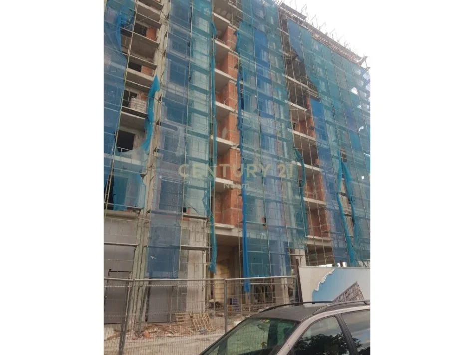 Tirane, shitet apartament 3+1 Kati 9, 153 m² 209.000 € 