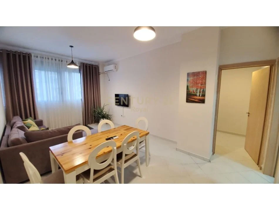 Tirane, jepet me qera apartament 1+1 Kati 1, 62 m² 400 € (Eduart Mano)