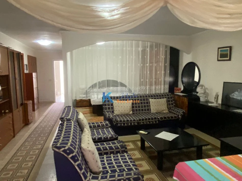 Tirane, jap me qera apartament Kati 3, 50 m² 500 € (Rruga e Elbasanit)