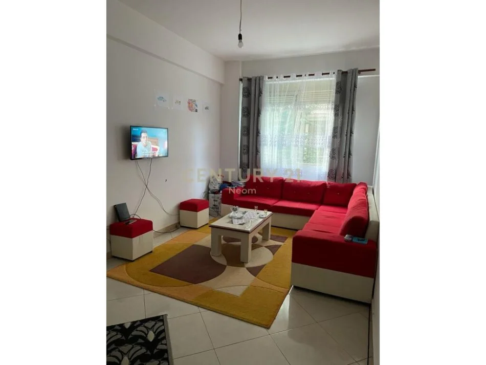 Tirane, shitet apartament 1+1 , 66 m² 65.000 € (Fresk)