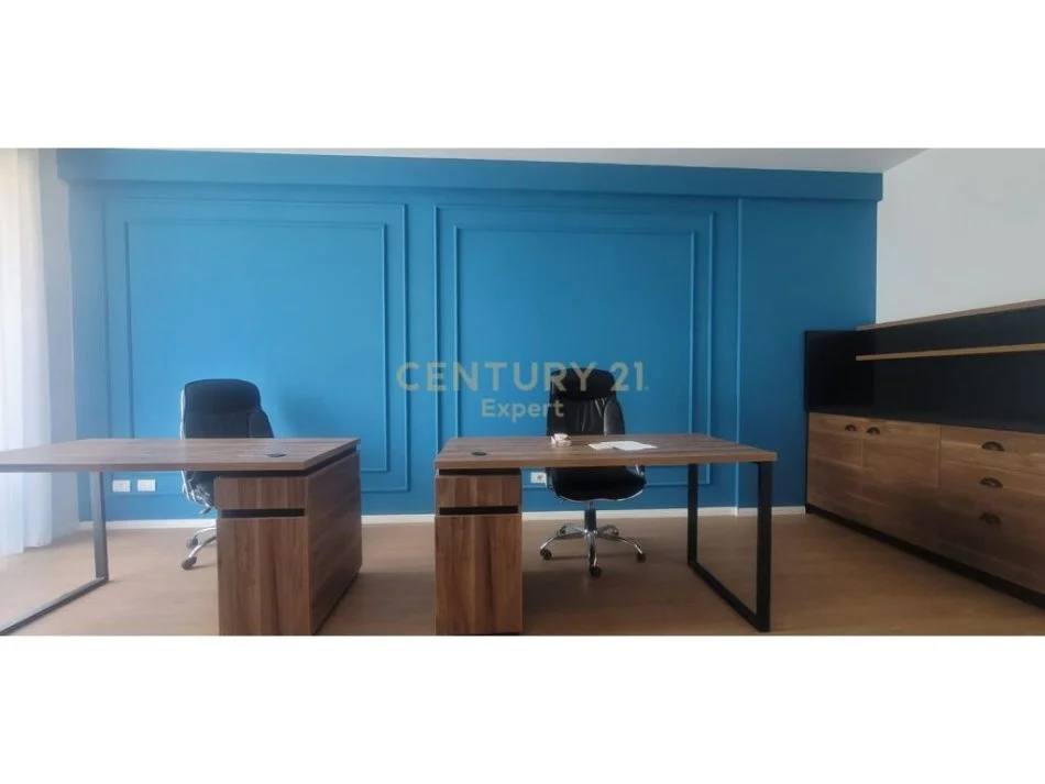 Tirane, jepet me qera apartament 1+1 Kati 3, 68 m² 450 € (astir)