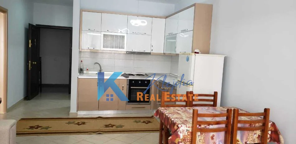 Tirane, jepet me qera apartament 1+1 Kati 3, 68 m² (Astir, afer rrethrrotullimit)