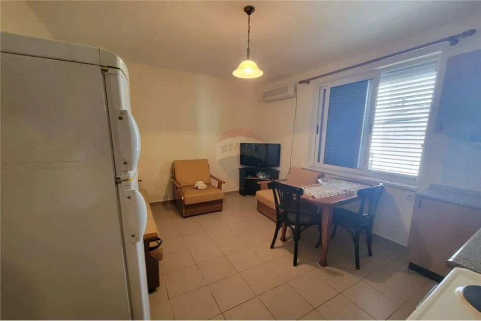 Tirane, jepet me qera apartament 2+1 Kati 2, 70 m² 400 € (BABE REXHA - 21 Dhjetori)