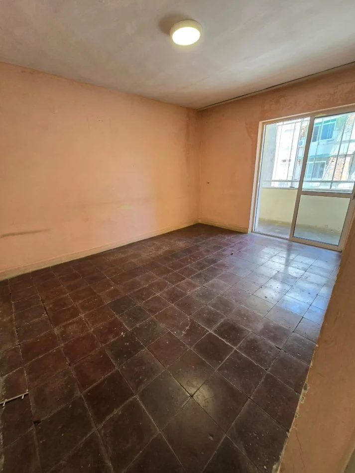 Tirane, shes apartament 1+1+Ballkon Kati 3, 60 m² 85.000 € (Irfan Tomini)