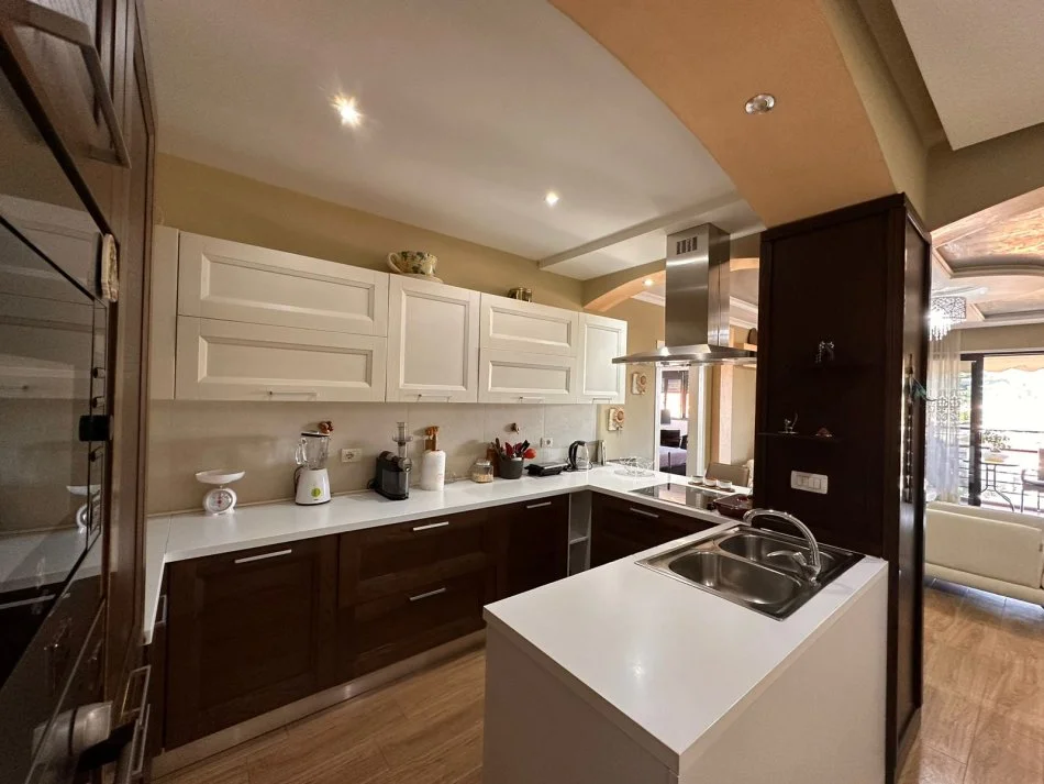 SHITET APARTAMENT 2+1+2 - YZBERISHT - 165.000 €