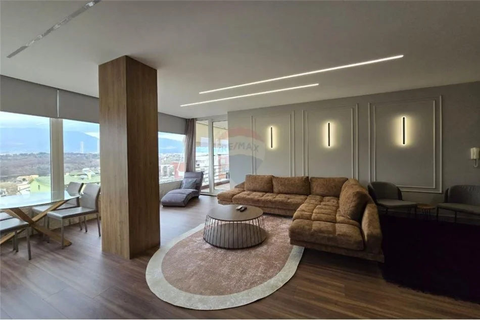 Tirane, shitet apartament 2+1 Kati 4, 114 m² 245.000 € (Rruga Peti - Liqeni i Thatë)