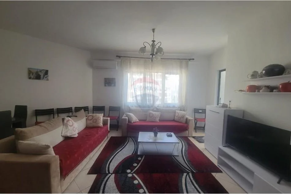 Tirane, shitet apartament 2+1 Kati 8, 120 m² 205.000 € (Bulevardi Zogu I)