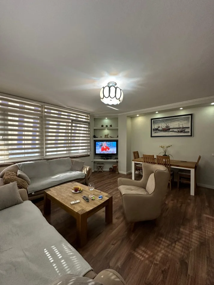 Tirane, shitet apartament 2+1 Kati 6, 76 m² 169.500 € (rruga e kavajes)