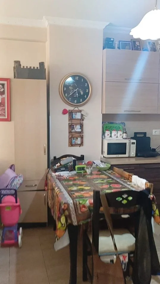 Tirane, shitet apartament 1+1 Kati 5, 1 m² 83.000 € (pallatet cabej)