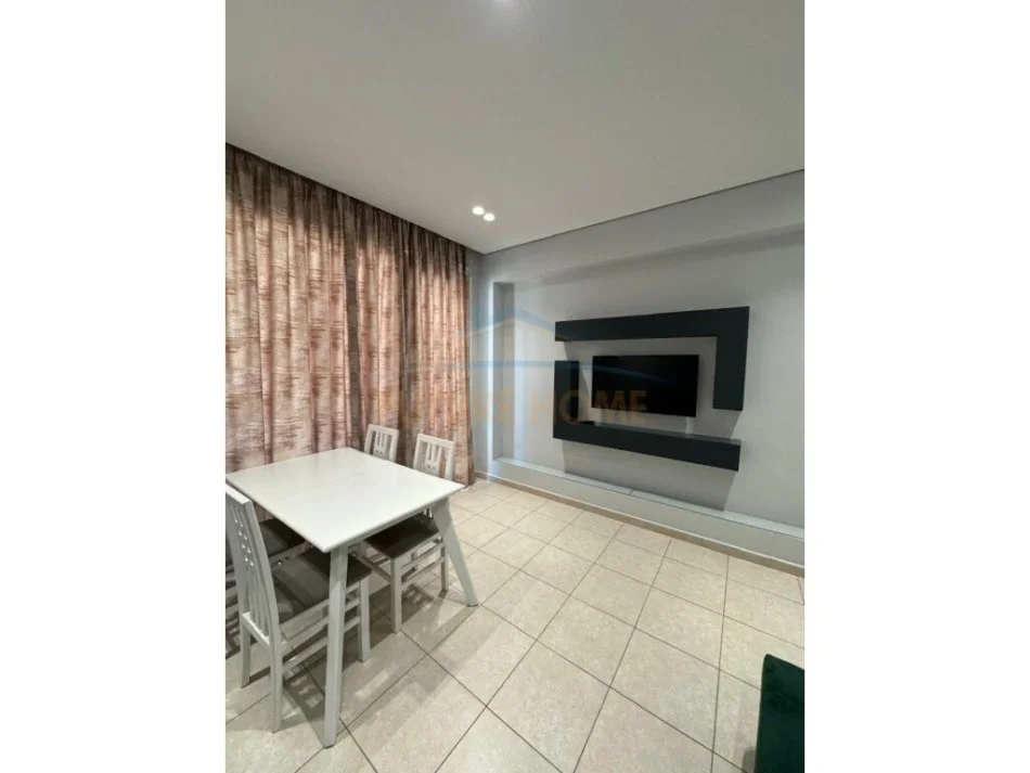 Vlore, shitet apartament 1+1 Kati 2, 48 m² 72.000 € (Orikum)