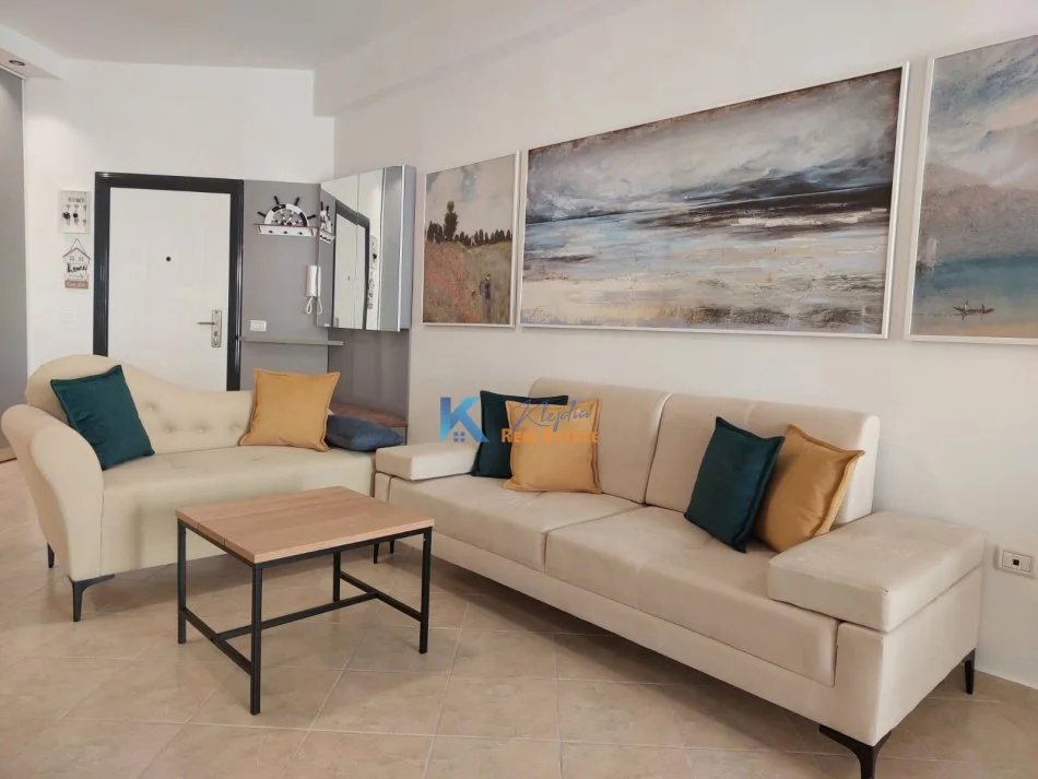 Radhime - Orikum, shitet apartament 1+1+Ballkon Kati 3, 62 m² 105.000 € (Orikum)