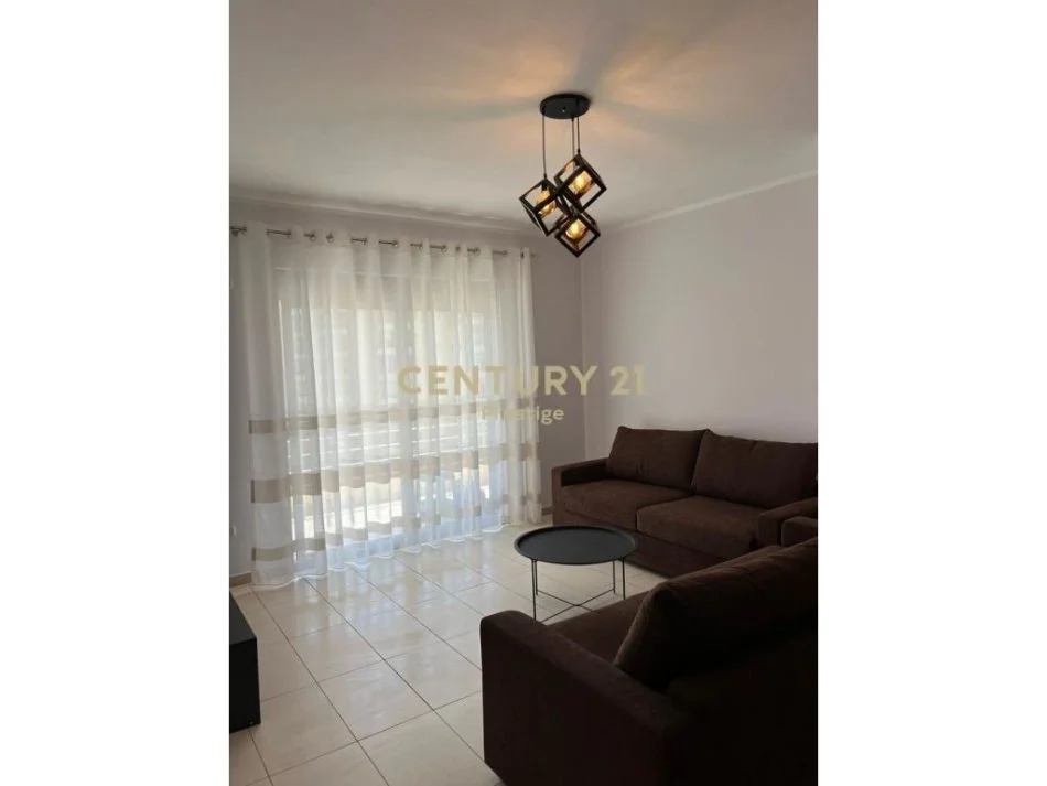 𝐕𝐥𝐨𝐫𝐞, 𝐣𝐞𝐩𝐞𝐭 𝐦𝐞 𝐪𝐞𝐫𝐚 𝐚𝐩𝐚𝐫𝐭𝐚𝐦𝐞𝐧𝐭 𝟐+𝟏 𝐊𝐚𝐭𝐢 𝟓, 𝟏𝟎𝟎 𝐦² 𝟓𝟎𝟎 € (𝐋𝐮𝐧𝐠𝐨𝐦𝐚𝐫𝐞)