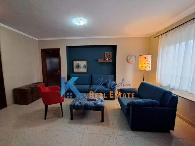 Tirane, jap me qera apartament 1+1 Kati 2, 67 m² 550 € (Qender)