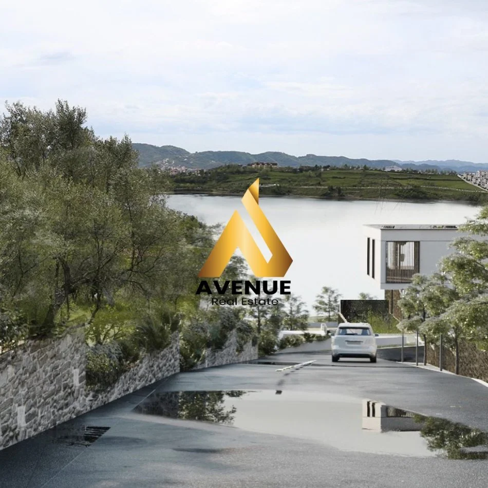 Tirane, shitet apartament duplex 3+1+Ballkon Kati 0, 145 m² 295.000 € (farke)