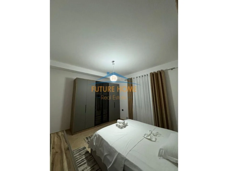 Tirane, jepet me qera apartament 1+1 Kati 4, 90 m² 500 € (5 maji)