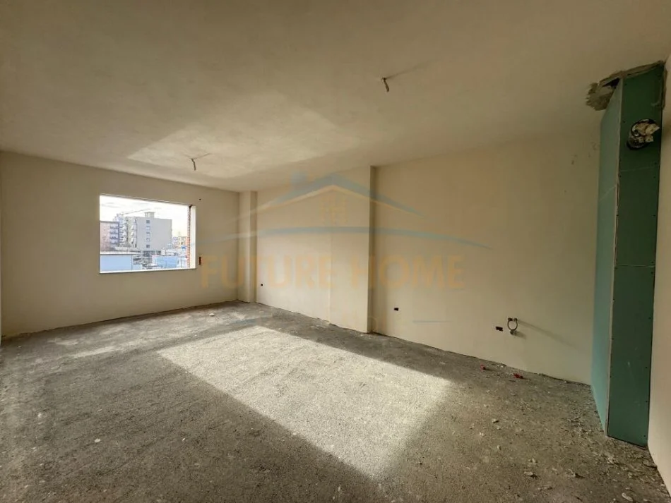 Tirane, shitet apartament 2+1 , 116 m² 100.550 € (KAMEZ)
