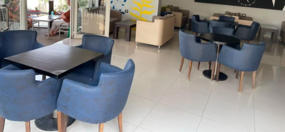 Tirane, jepet me qera bar-kafe Kati 0, 156 m² 650 € (Rruga Dalip Topi)