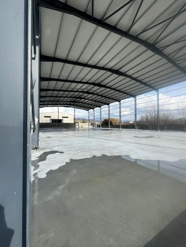 Tirane, jepet me qera ambjent biznesi Kati 0, 1.500 m² 7.500 € (Vaqarr)