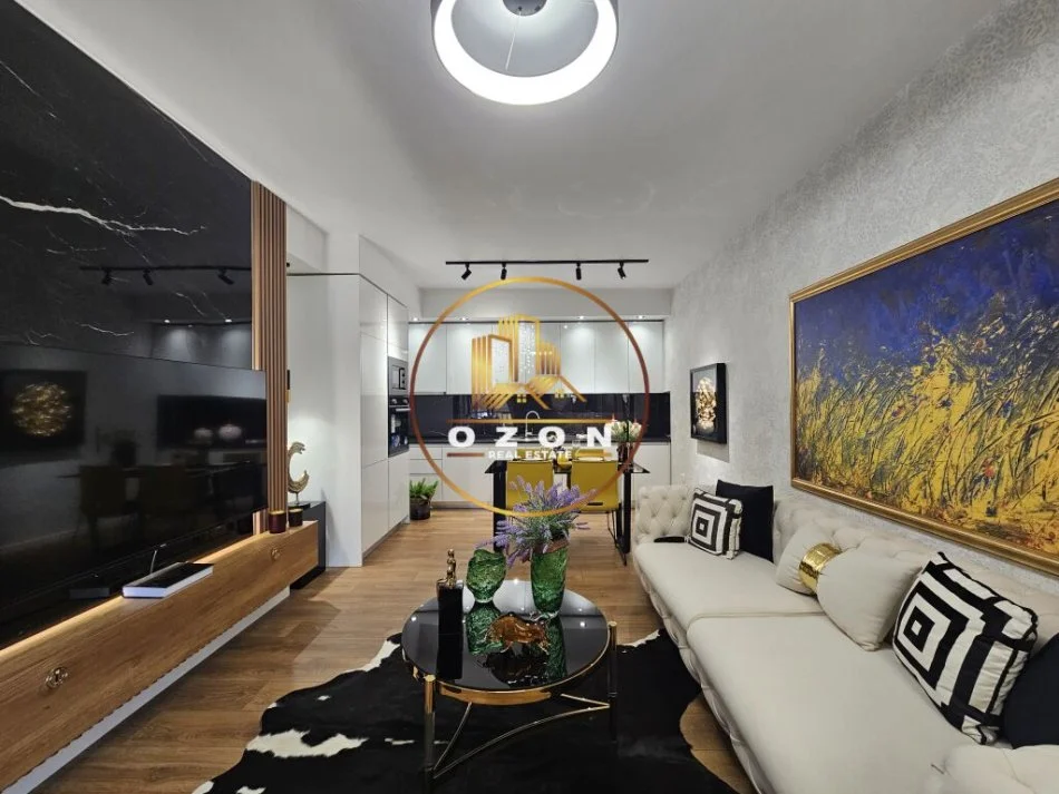 Tirane, shitet apartament 1+1 Kati 4, 70 m² 170.000 € 