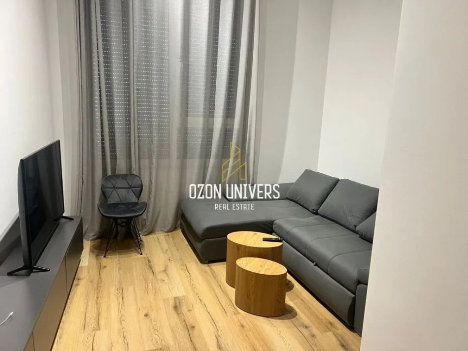 Tirane, jepet me qera apartament 1+1 Kati 0, 71 m² 500 € (Kompleksi Kontakt, 21 Dhjetori)