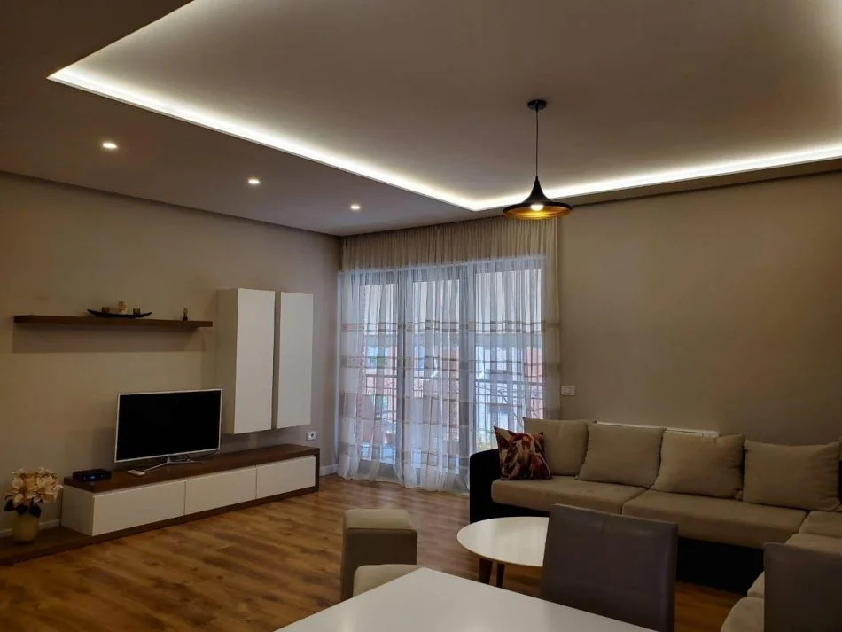 Tirane, jepet me qera apartament 2+1 Kati 4, 130 m² 1.150 € (Delijorgji)