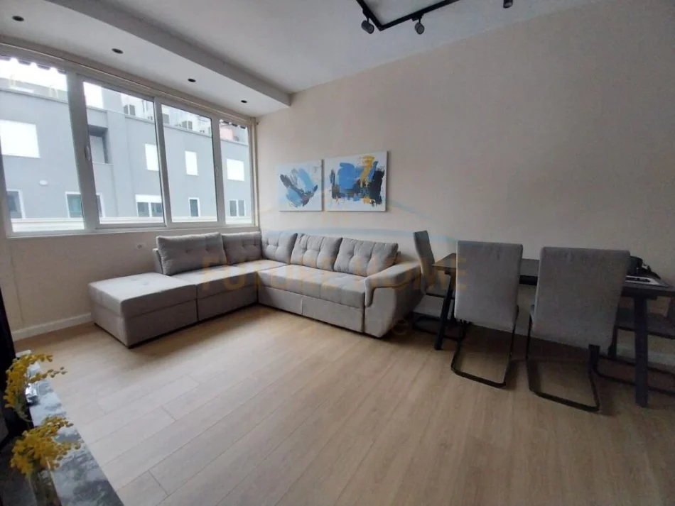 Tirane, shitet apartament 2+1 Kati 8, 78 m² 143.000 € (DRITAN HOXHA)