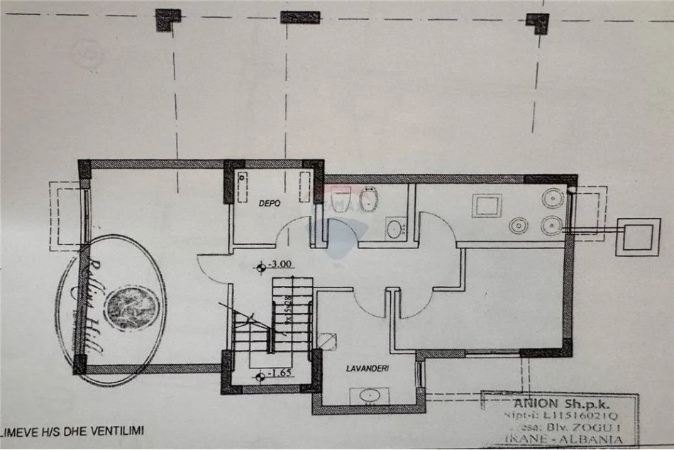 Tirane, shes Vile 3 Katshe Kati 3, 688 m² 1.580.000 € (Petrel)