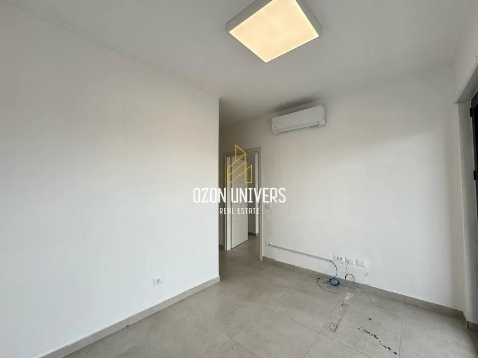 Tirane, jepet me qera apartament 1+1+Ballkon Kati 7, 50 m² 600 € (Myslym Shyr)