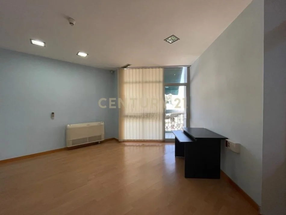 ‼️  𝐀𝐏𝐀𝐑𝐓𝐀𝐌𝐄𝐍𝐓 𝐍𝐄 𝐒𝐇𝐈𝐓𝐉𝐄, 𝐈 𝐕𝐄𝐍𝐃𝐎𝐒𝐔𝐑 𝐓𝐄𝐊 𝐑𝐑𝐔𝐆𝐀 𝐄 𝐊𝐀𝐕𝐀𝐉𝐄𝐒, 𝐓𝐈𝐑𝐀𝐍𝐄  ‼️