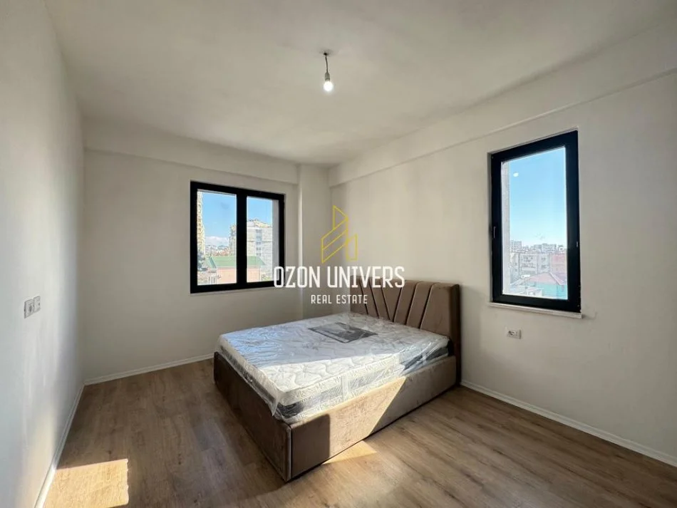 Tirane, jepet me qera apartament 2+1+Ballkon Kati 3, 100 m² 500 € (Pranë Kompleksit Panorama, Rr. Jordan Misja)