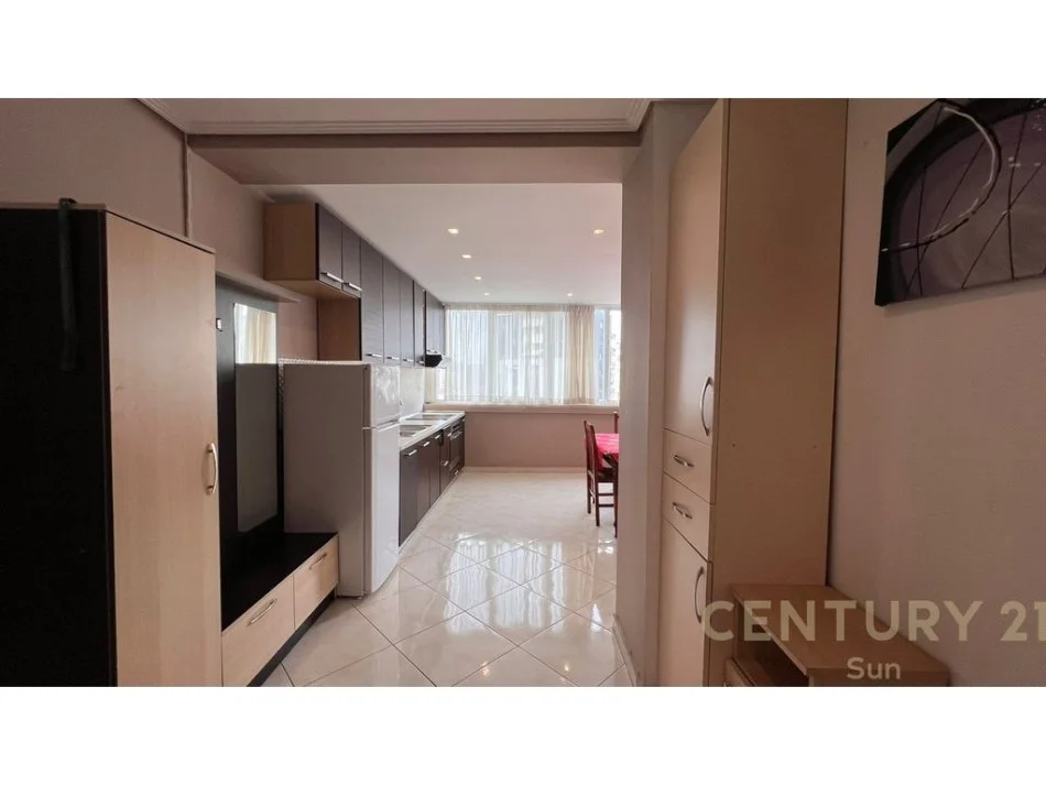Tirane, shitet apartament 2+1+Ballkon Kati 4, 98 m² 190.000 € (ISH PARKU)