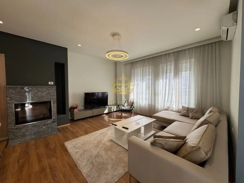 Tirane, jepet me qera apartament 3 Katshe Kati 1, 287 m² 2.500 € (TEG)