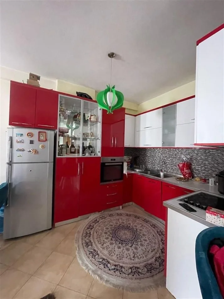 Tirane, jepet me qera apartament Kati 6, 60 m² 400 € (Miso Mame)