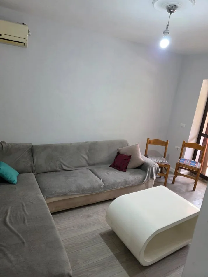 Tirane, shitet apartament 1+1 Kati 1, 64 m² 119.000 € (21 Dhjetori)