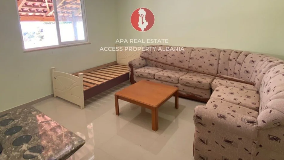 Tirane, jepet me qera Vile 1+1+Aneks Kati 2, 60 m² 300 € 