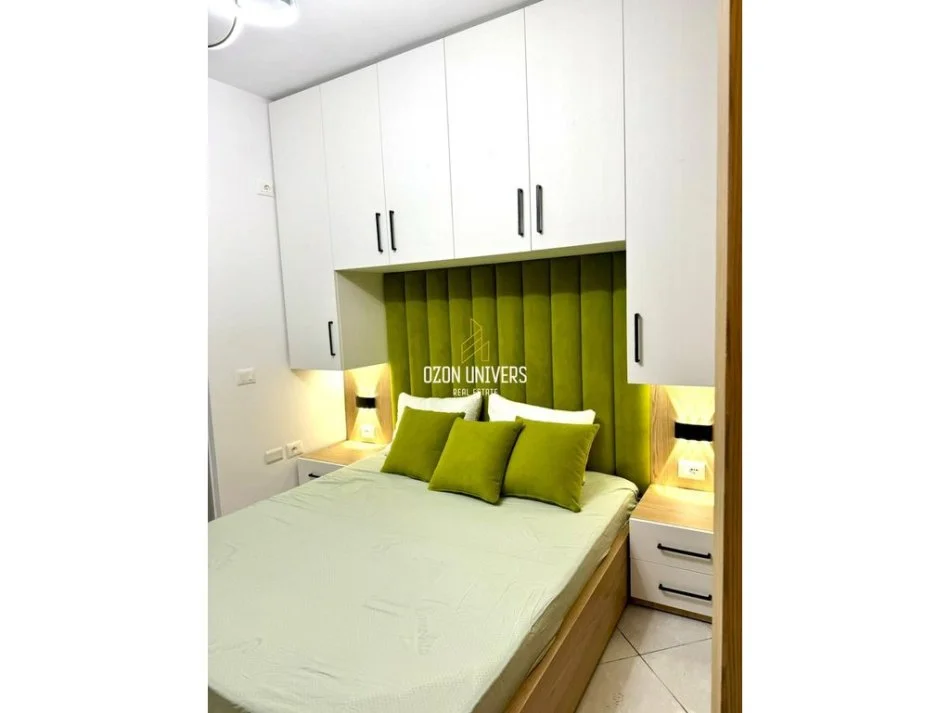 Tirane, jepet me qera garsonier 1+1 Kati 4, 45 m² 500 € (Komuna e Parisit)