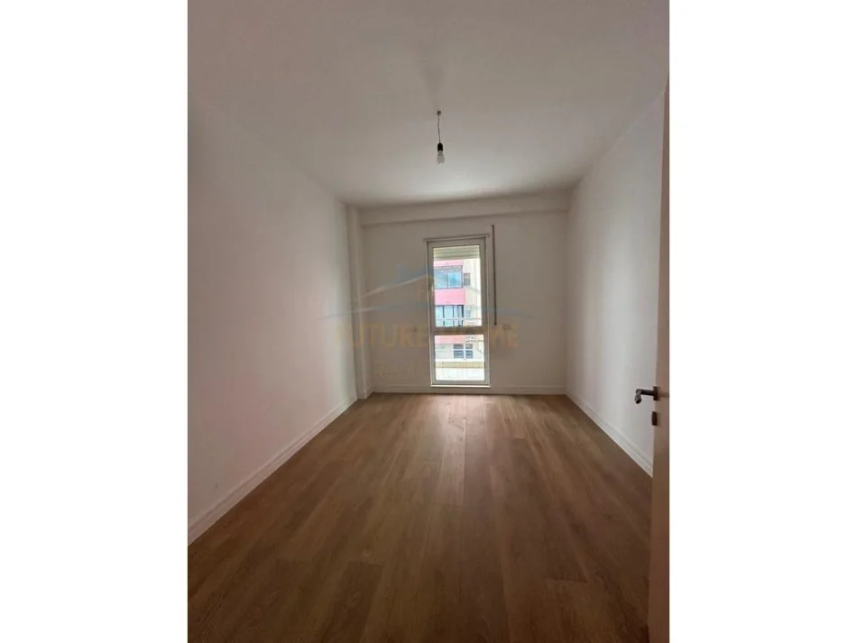 Durres, shitet apartament 2+1+Aneks+Ballkon Kati 2, 90 m² 130.000 € (Lagjia 5, Durres)