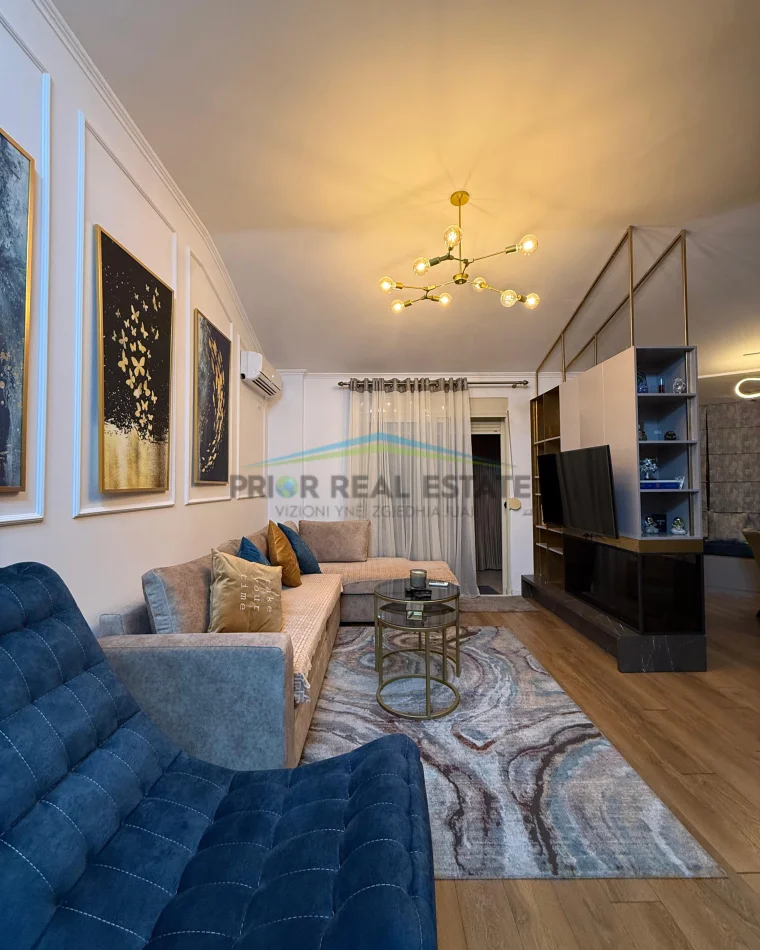 Tirane, jepet me qera apartament 1+1 Kati 3, 82 m² 500 € (Teleferik)