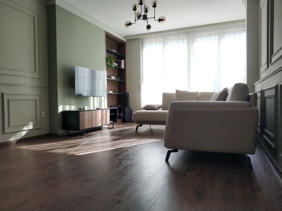 Tirane, jepet me qera apartament 2+1+Aneks+Ballkon Kati 5, 110 m² 1.100 € 