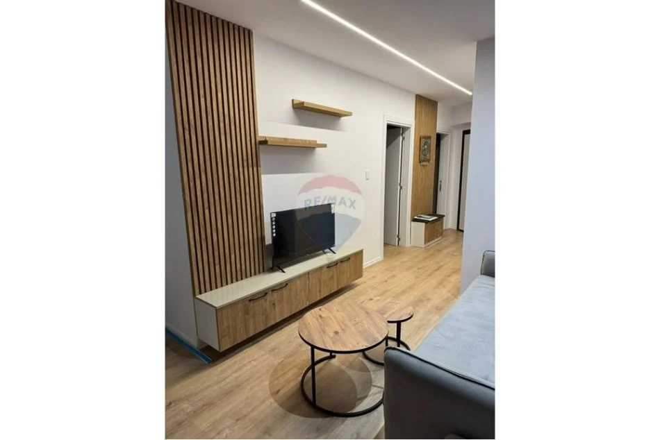 Tirane, jepet me qera apartament 2+1+Ballkon Kati 3, 80 m² 550 € (Kodra e Diellit 2)