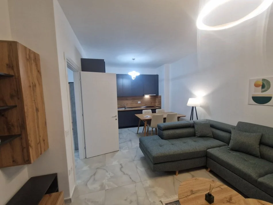 Jepet apartament 2+1 me qira, Kompleksi Oasis