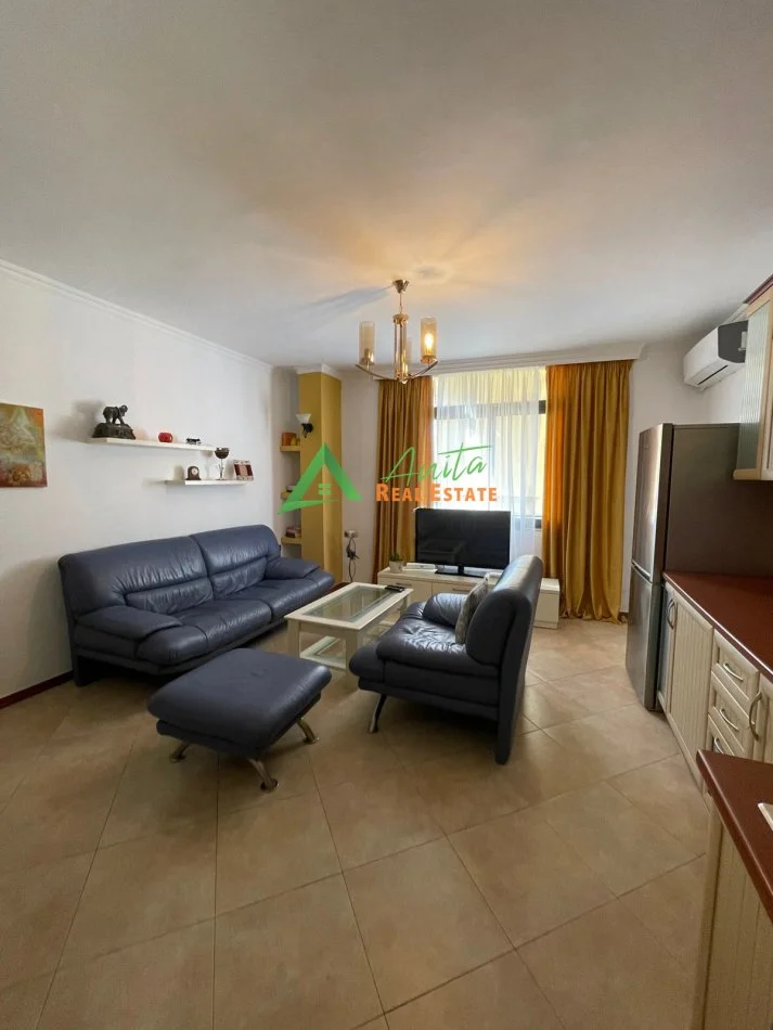 Tirane, jap me qera apartament 2+1 Kati 8, 78 m² 70 000 Leke (Qender, pas Piaces)