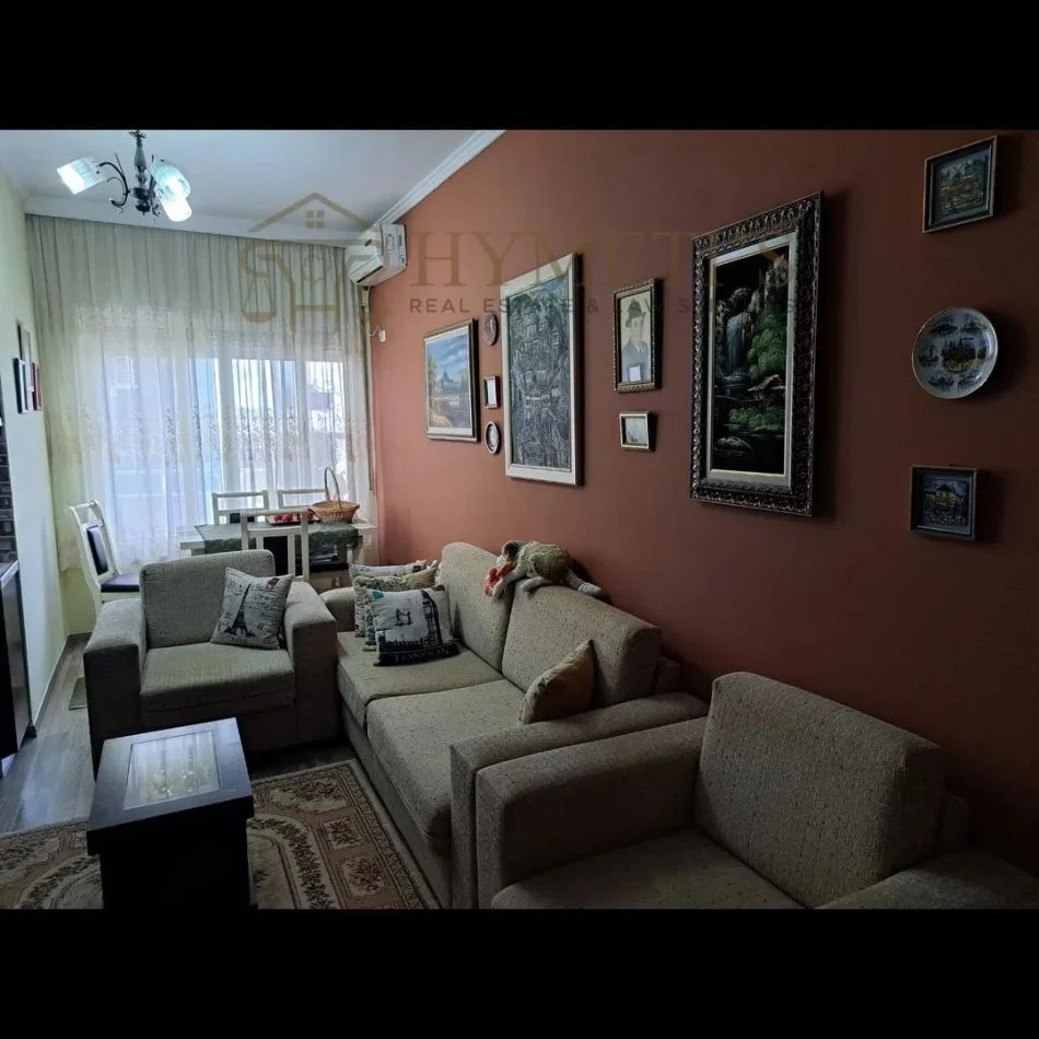 Tirane, shitet apartament 1+1 Kati 3, 55 m² 102.775 € (Fresku)